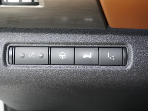 Used 2023 Nissan Pathfinder Platinum w/ Lighting Package (N93) FWD image 33