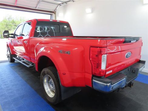 Used 2019 Ford F450 Lariat w/ Chrome Package AWD/4WD image 13