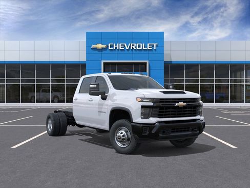 New 2026 Chevrolet Silverado 3500 W/T w/ WT Convenience Package AWD/4WD image 1