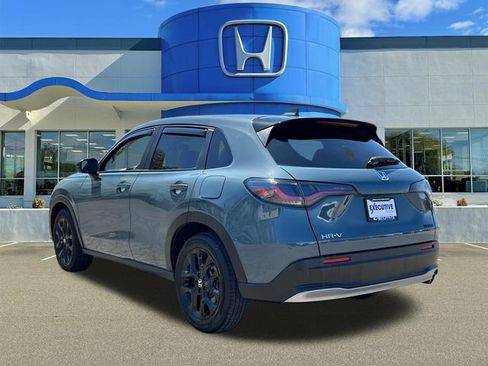 Used 2025 Honda HR-V Sport image 4