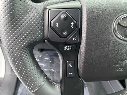 Certified 2020 Toyota Tacoma SR image 23