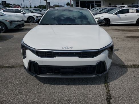 New 2026 Kia K4 GT-Line Turbo FWD image 2