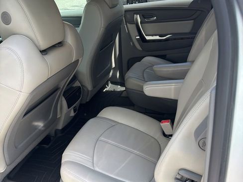Used 2014 GMC Acadia SLT FWD image 5