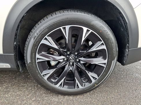 Used 2024 MAZDA CX-90 Plug-In Hybrid w/ Premium Pkg AWD/4WD image 9