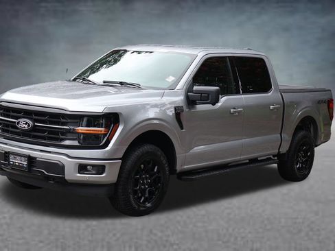 Used 2025 Ford F150 XLT w/ Equipment Group 302A MID AWD/4WD image 27