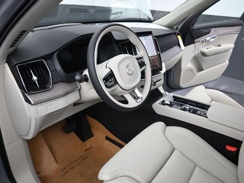 New 2026 Volvo XC90 B6 Ultra w/ Protection Package AWD/4WD image 14