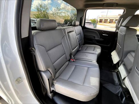 Used 2018 Chevrolet Silverado 2500 W/T w/ WT Fleet Convenience Package image 18