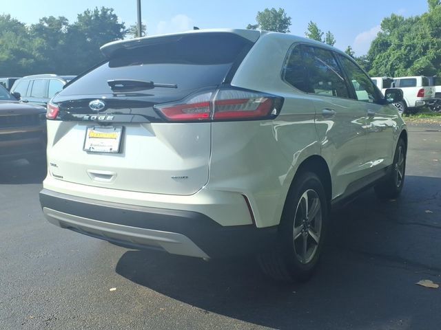 Used 2024 Ford Edge SEL w/ Convenience Package AWD/4WD image 5