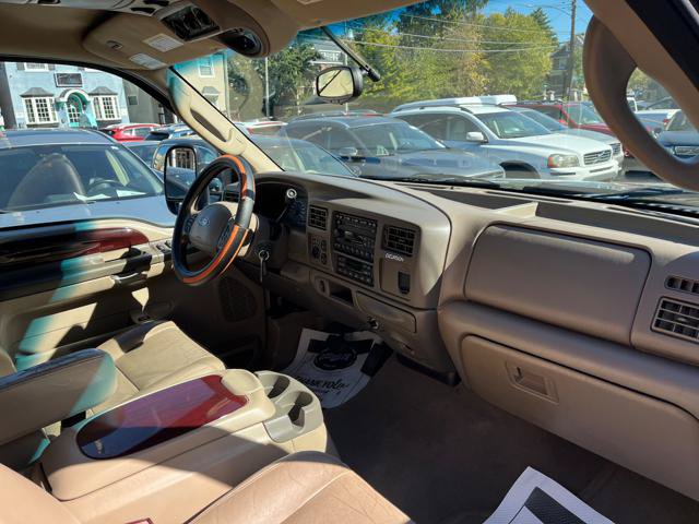 Used 2003 Ford Excursion Limited AWD/4WD image 17
