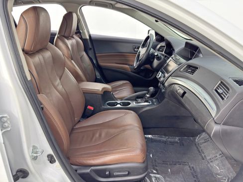 Used 2022 Acura ILX w/ Premium Package image 15