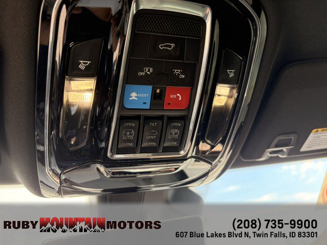 Used 2023 Jeep Grand Cherokee Summit w/ Adv Protech Group IV AWD/4WD image 19