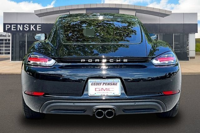 Used 2021 Porsche 718 Cayman RWD image 4