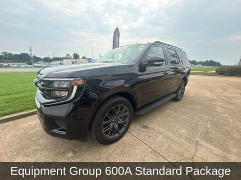Used 2026 Ford Expedition Platinum w/ Stealth Appearance Package AWD/4WD image 5