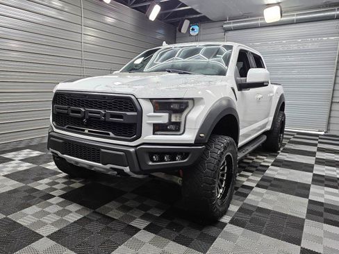 Used 2019 Ford F150 Raptor w/ Equipment Group 802A Luxury AWD/4WD image 48