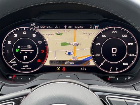 Used 2018 Audi A3 e-tron Prestige image 11