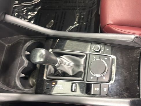 Used 2022 MAZDA MAZDA3 s image 25