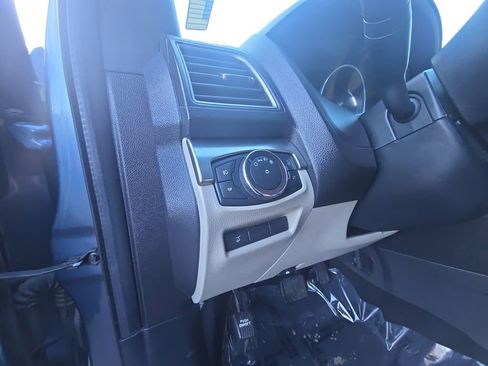 Used 2019 Ford Explorer XLT w/ Equipment Group 201A image 23