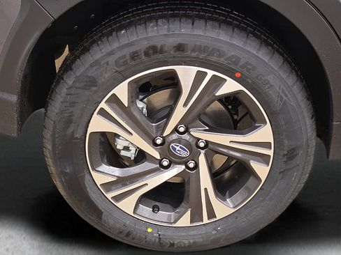 Certified 2026 Subaru Crosstrek 2.5i Premium AWD/4WD image 8