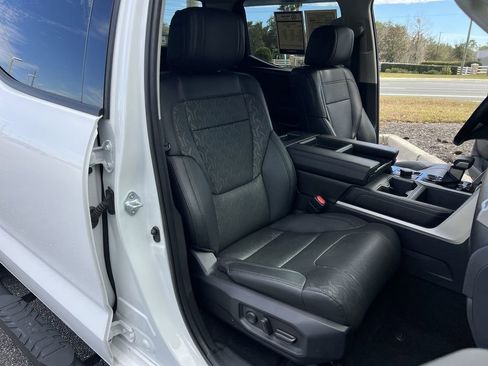 Used 2023 Toyota Tundra SR5 w/ SR5 Premium Package image 26