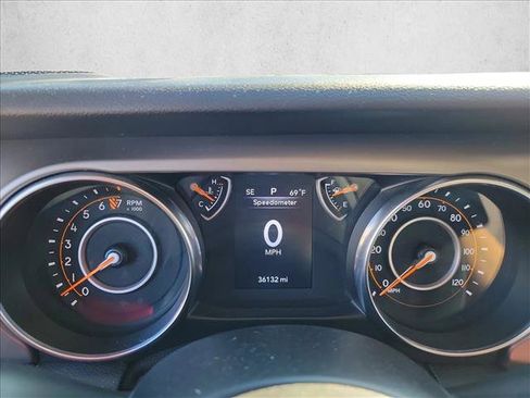 Used 2020 Jeep Wrangler Unlimited Sport image 18