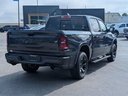 New 2026 RAM 1500 4x4 Crew Cab image 7