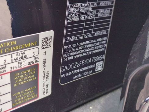 New 2026 Jaguar F-PACE SVR image 22