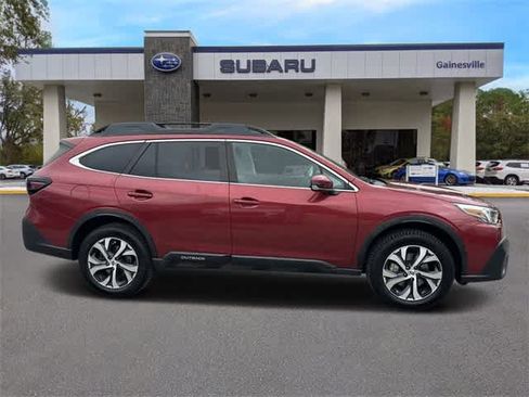 Used 2020 Subaru Outback Limited image 7