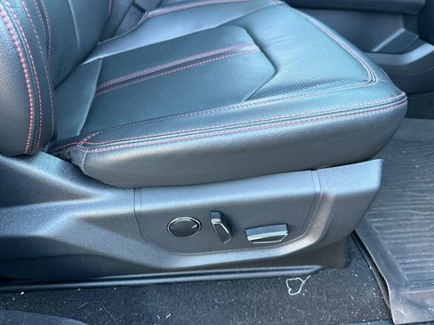 Used 2024 Ford Expedition Limited image 24