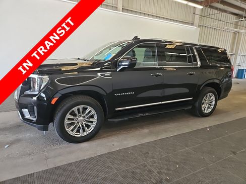 Used 2022 GMC Yukon XL SLT RWD image 1