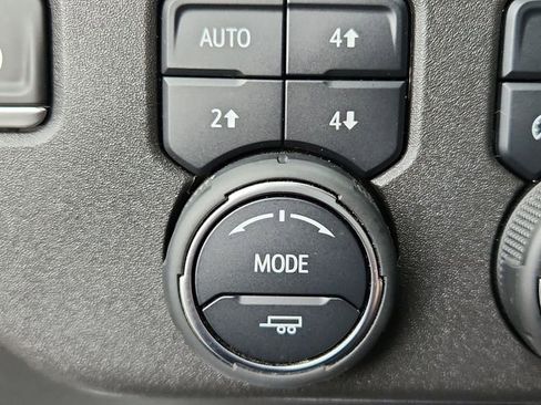 Used 2023 Chevrolet Silverado 1500 LT Trail Boss w/ LPO, Dark Essentials Package image 33