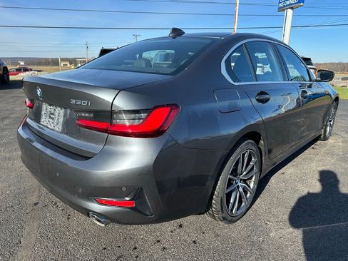 Used 2019 BMW 330i xDrive Sedan w/ Convenience Package image 7