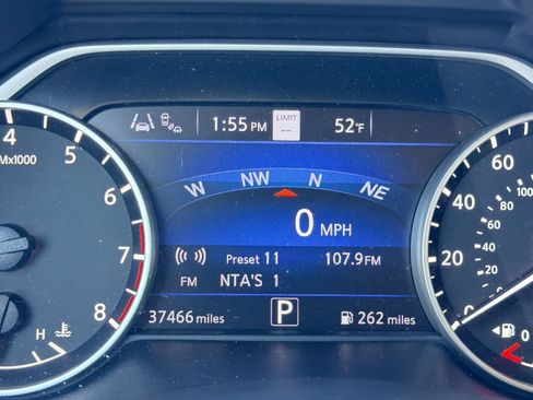 Used 2023 Nissan Murano Platinum w/ Cargo Package image 18