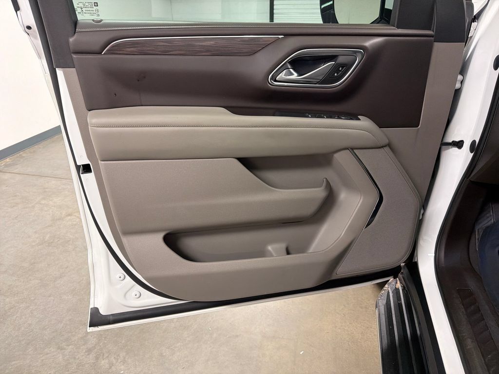 Used 2023 Chevrolet Tahoe LS RWD image 21