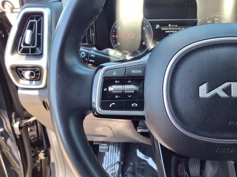 Certified 2023 Kia Sorento S w/ Panoramic Sunroof Package FWD image 14