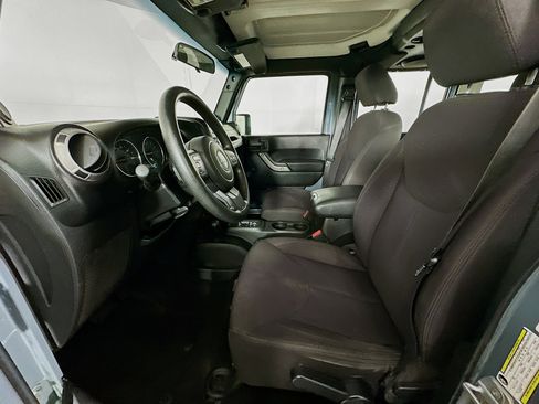 Used 2014 Jeep Wrangler Unlimited Sport AWD/4WD image 13