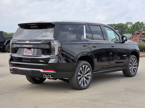 New 2026 Chevrolet Tahoe High Country AWD/4WD image 3