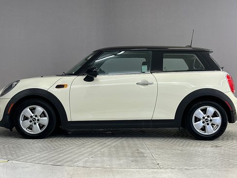Used 2016 MINI Cooper 2-Door Hardtop FWD image 2