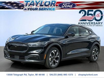 New 2026 Ford Mustang Mach-E Select w/ Comfort Package
