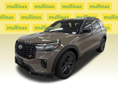 New 2026 Ford Explorer ST AWD/4WD image 13