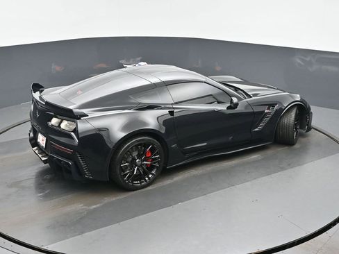 Used 2016 Chevrolet Corvette Z06 w/ 2LZ Preferred Equipment Group image 35