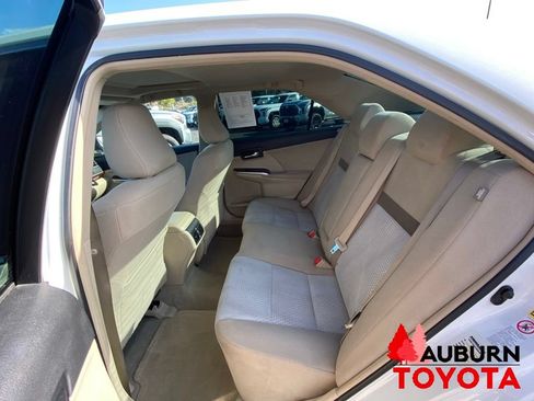 Used 2012 Toyota Camry XLE FWD image 19