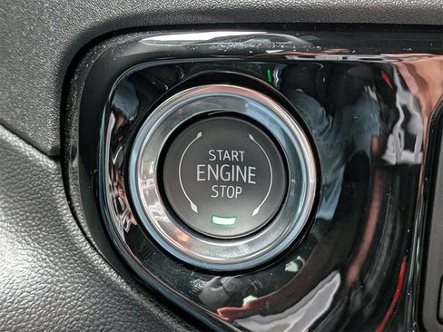 New 2026 GMC Sierra 1500 SLT w/ SLT Premium Plus Package image 30