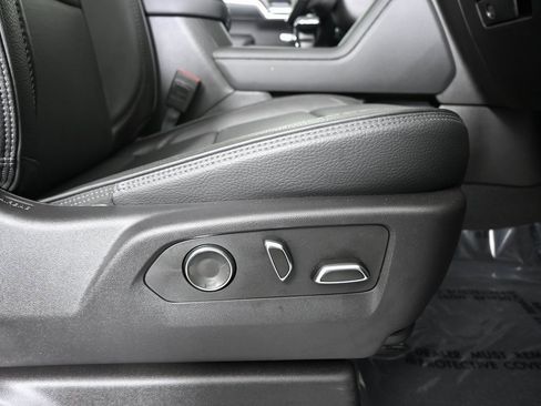 Used 2024 GMC Sierra 1500 Denali image 15