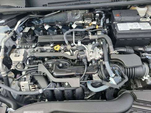 Certified 2026 Toyota Corolla LE w/ LE Premium Package FWD image 32