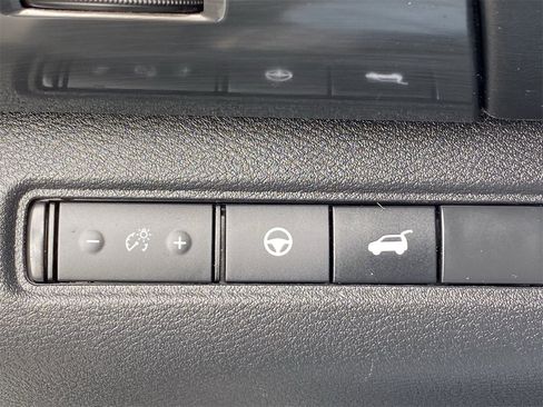 Used 2022 Nissan Pathfinder SL w/ Lighting Package (N92) image 30