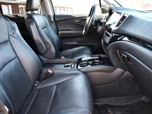 Used 2018 Honda Pilot Elite image 29