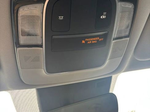 Used 2022 Hyundai Sonata SE FWD image 17