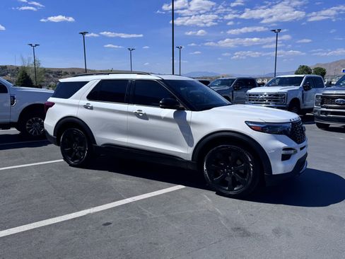 Certified 2023 Ford Explorer ST w/ Equipment Group 401A AWD/4WD image 6
