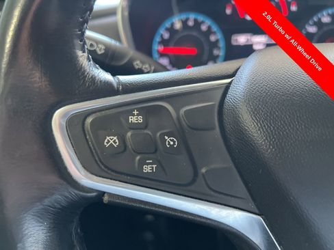 Used 2018 Chevrolet Equinox LT image 13