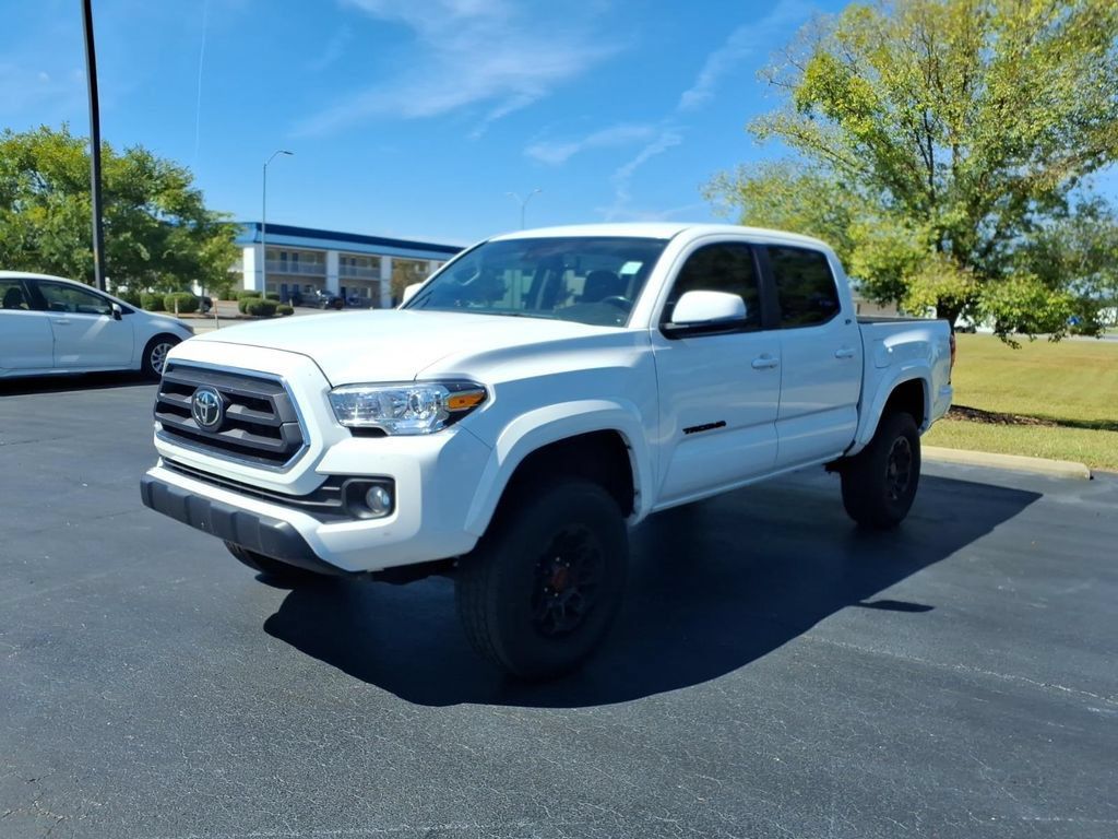 Used 2023 Toyota Tacoma SR5 w/ Technology Package AWD/4WD image 7